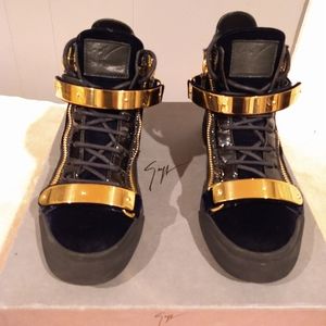 Authentic Giuseppe zanotti sneakers size38 us8